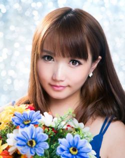 文静可爱的婴儿肥小美妞默漠无荢