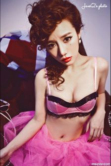 芭比小魔女之之性感大片