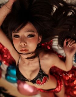 肖蕾夜店风比基尼秀小性感
