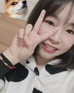 外表清纯的妹子原来这么开放